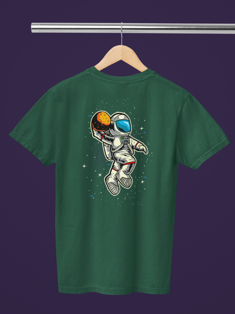 mockup of a comfort colors round neck tee placed on a hanger m52783 (3)
