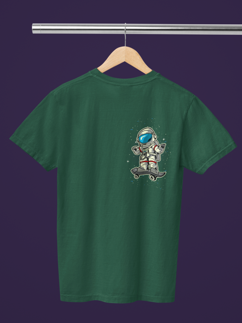 mockup of a comfort colors round neck tee placed on a hanger m52783 (6)