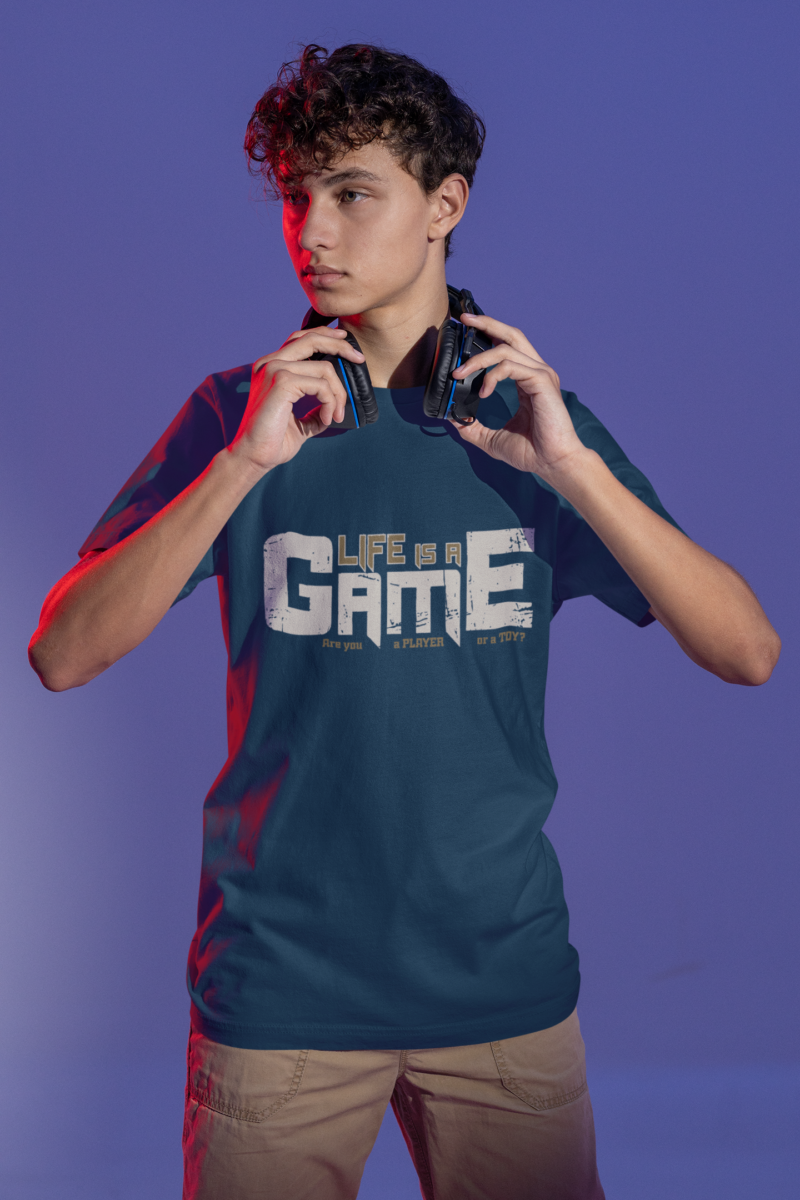 t shirt mockup of a serious gamer about to put on some headphones m28451 (1)
